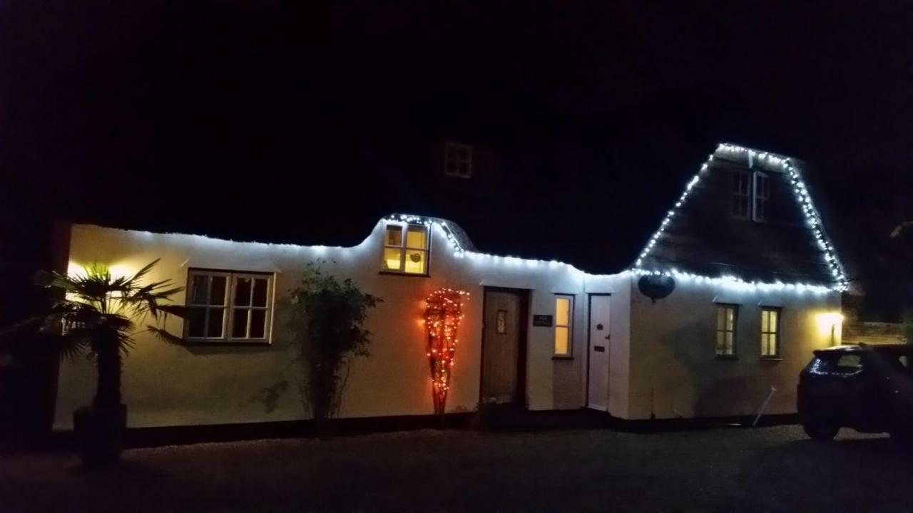 Weir Cottage Fordingbridge Buitenkant foto
